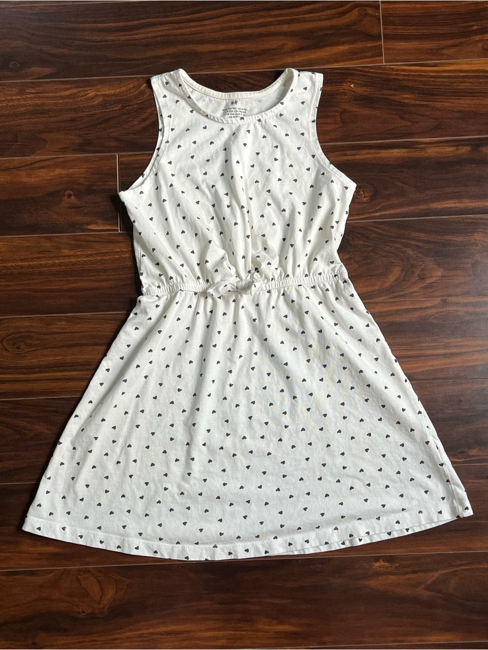 H&M White Sleeveless Dress with Black Heart Print, Girl’s 8-10